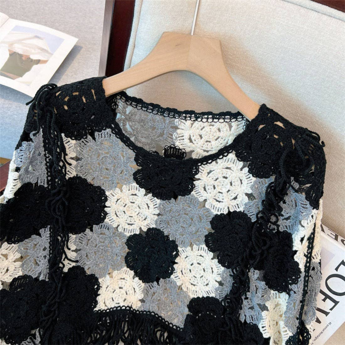 Funkyrel® Atzbranding Limited - Crosa - Floral Pattern Hollow Knit Sweater
