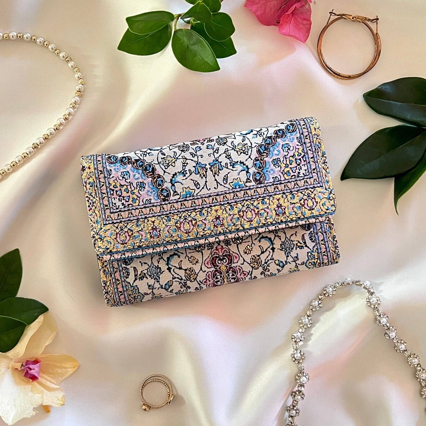 Umays Boho - Small Purple Wallet, Trifold Wallet, Cute Handmade Wallet
