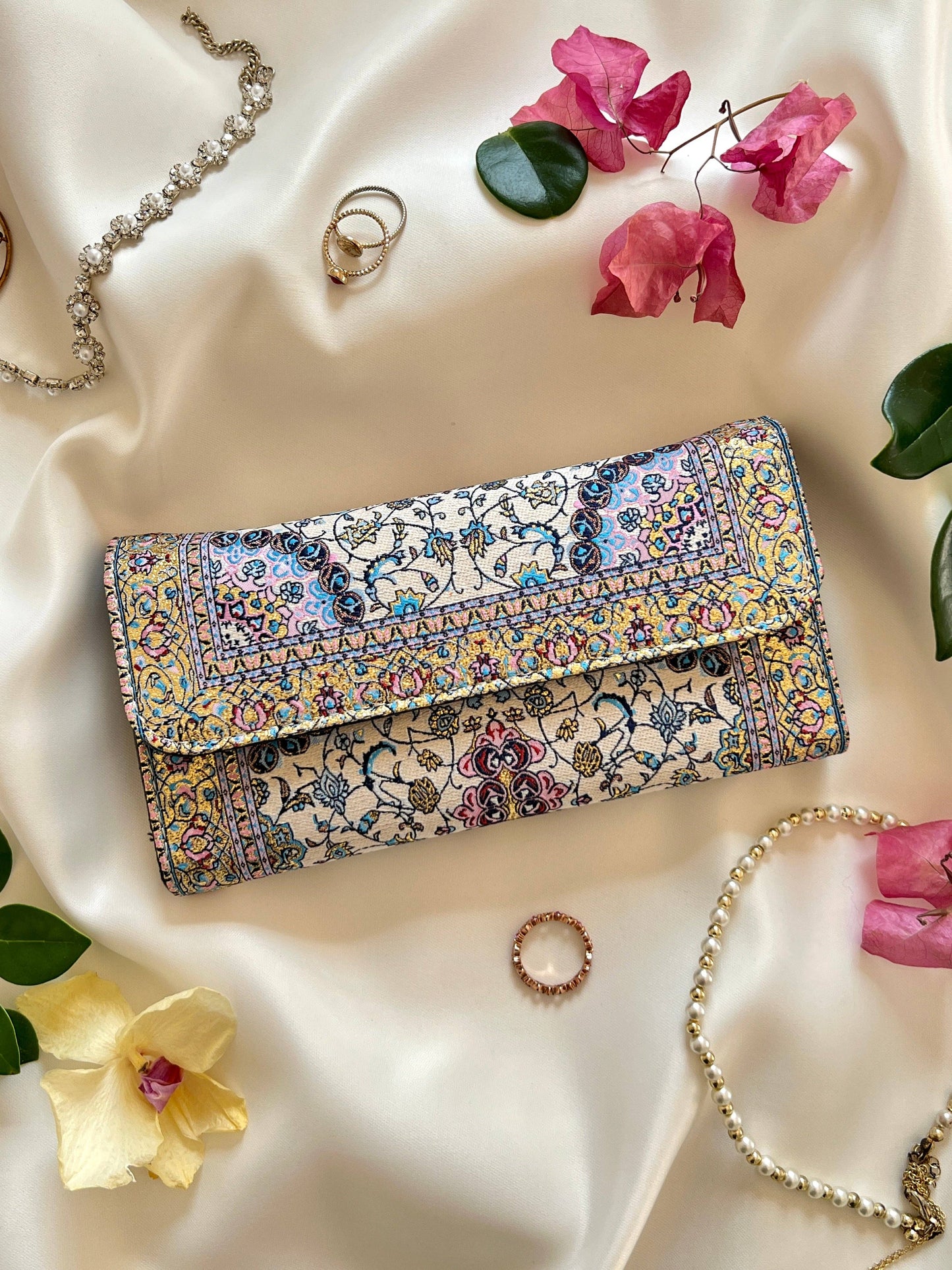 Umays Boho - Purple Trifold Wallet, Vintage and Boho Wallet for Women